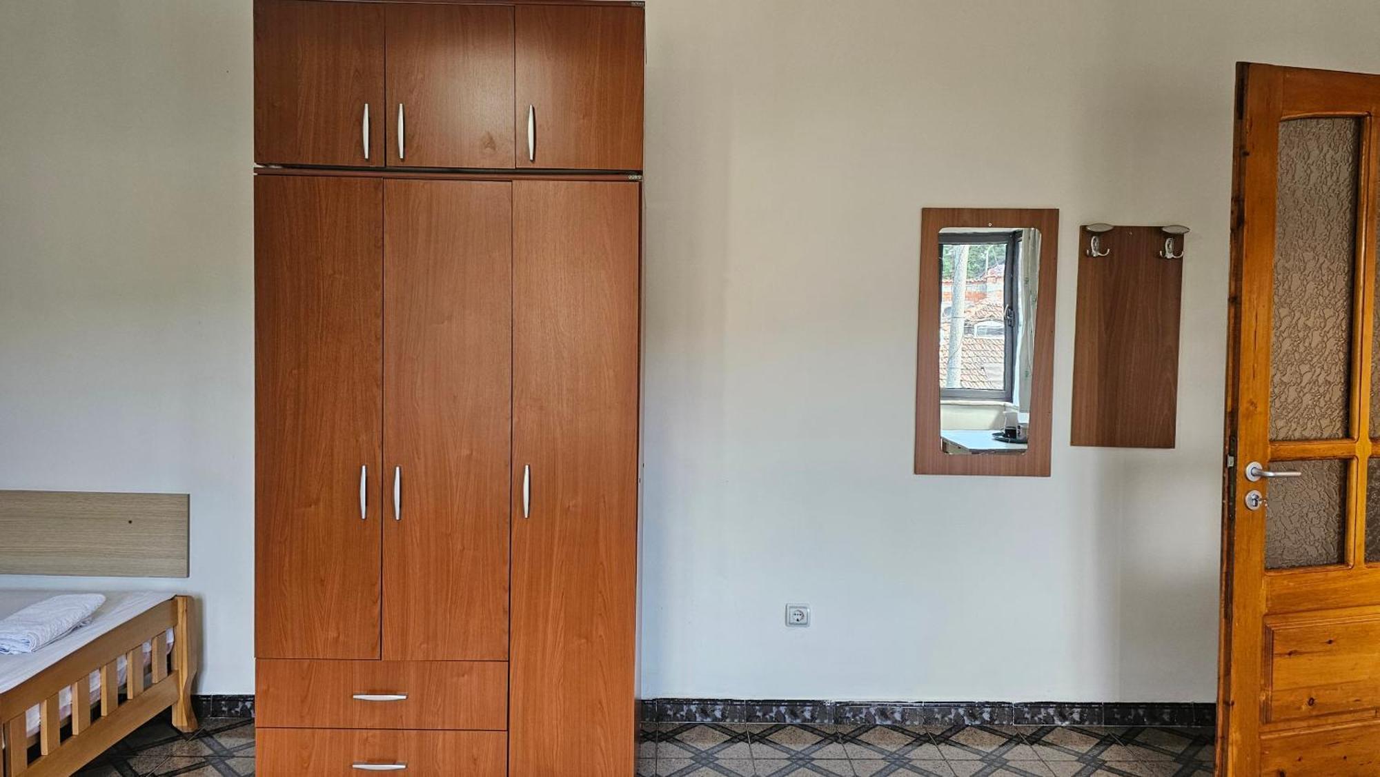 Angie's Shared Tam Privatunterkunft Tirana